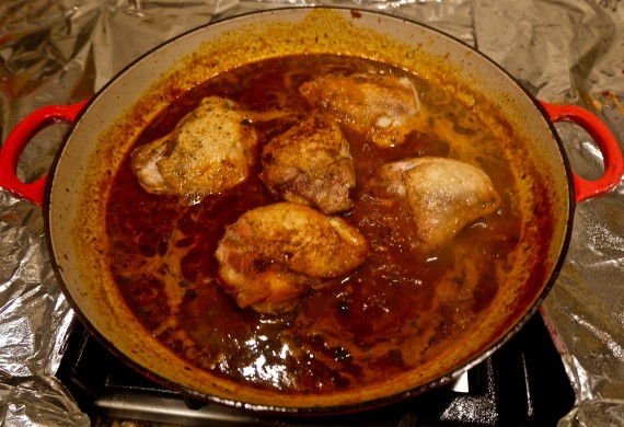 Chicken with tomatoes in sauce