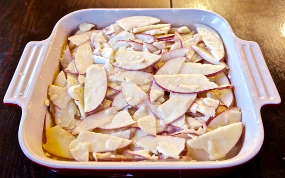 apple custard apple in bake befor baking