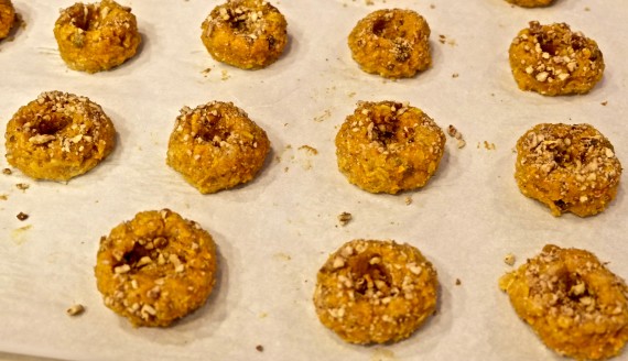 carrot cookies with pecans