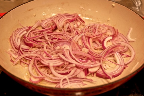 Scalloped potatos red onion cooking