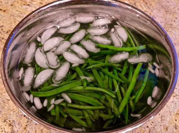 carmelized green beans ice water