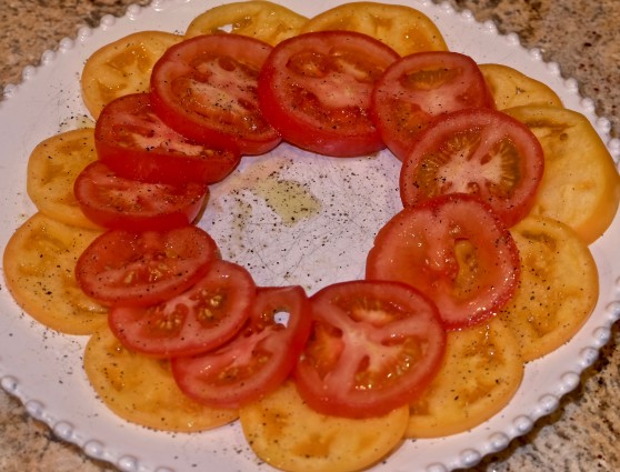 sea asparagus tomatoes in circles